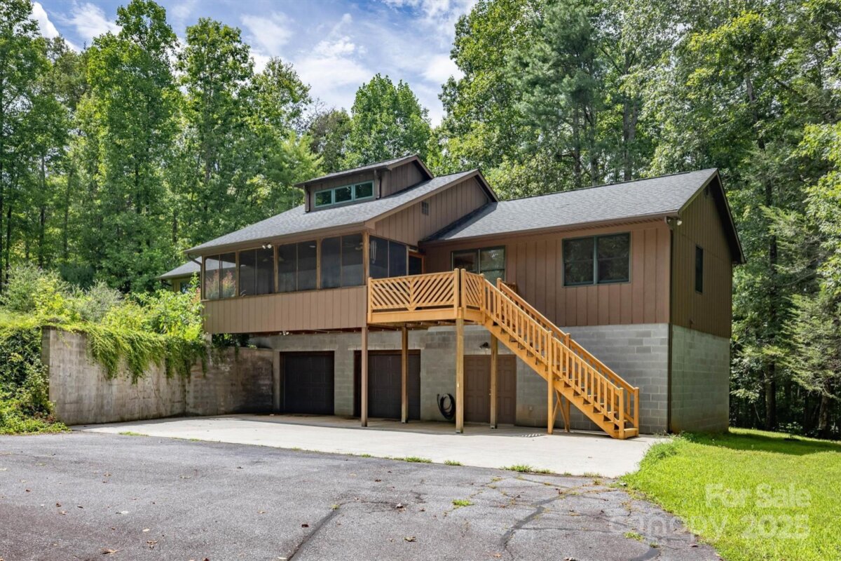 1044 Belvidere Lane, Morganton, NC 28655, MLS # 4290111