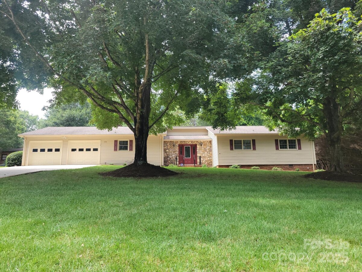 3719 Falling Creek Road Unit 2, Hickory, NC 28601, MLS # 4290626