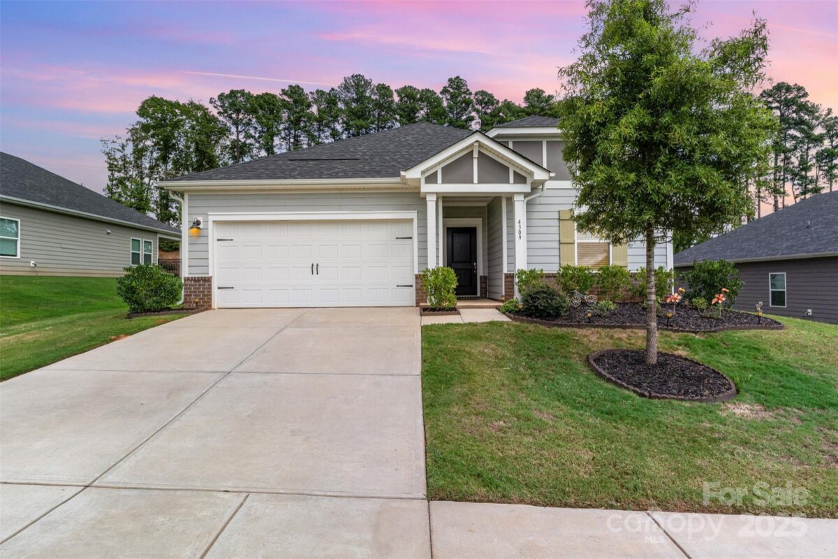4309 Duplin Drive Unit 144, Charlotte, NC 28214, MLS # 4291271
