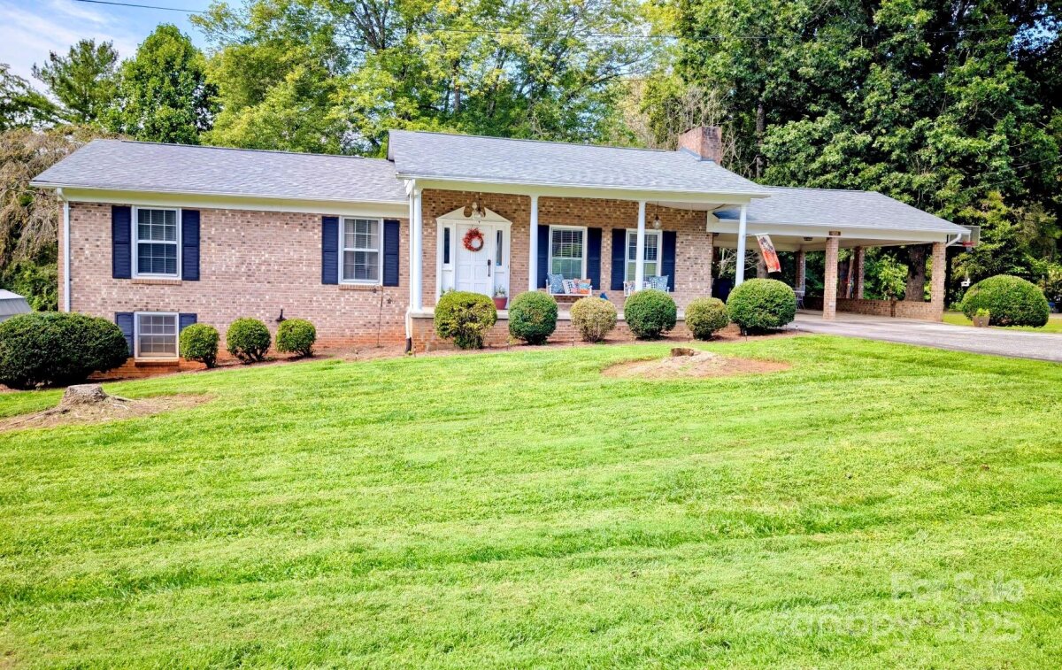 2489 Corolla Hills Drive, Lenoir, NC 28645, MLS # 4291296