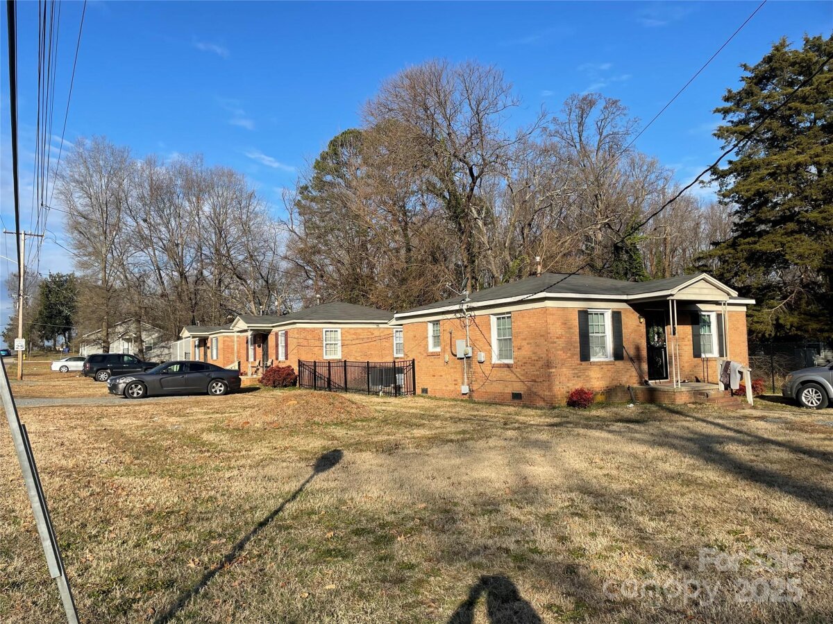 1902 Catherine Simmons Avenue Unit 30, Charlotte, NC 28216, MLS # 4291476