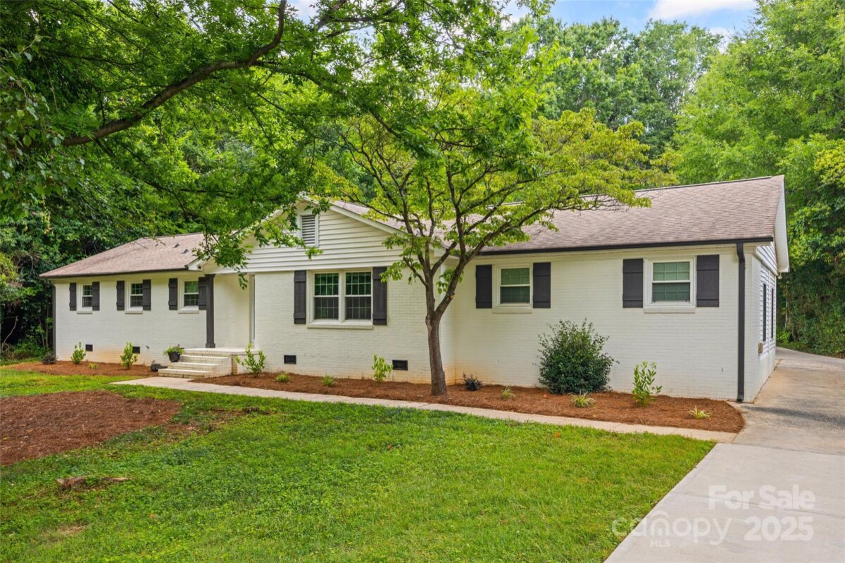 1045 Dooley Drive, Charlotte, NC 28227, MLS # 4291515