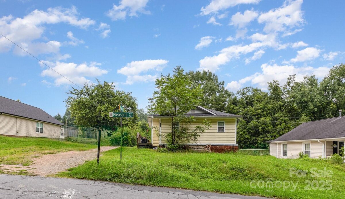 427 Pleasant Avenue, Kannapolis, NC 28081, MLS # 4291973