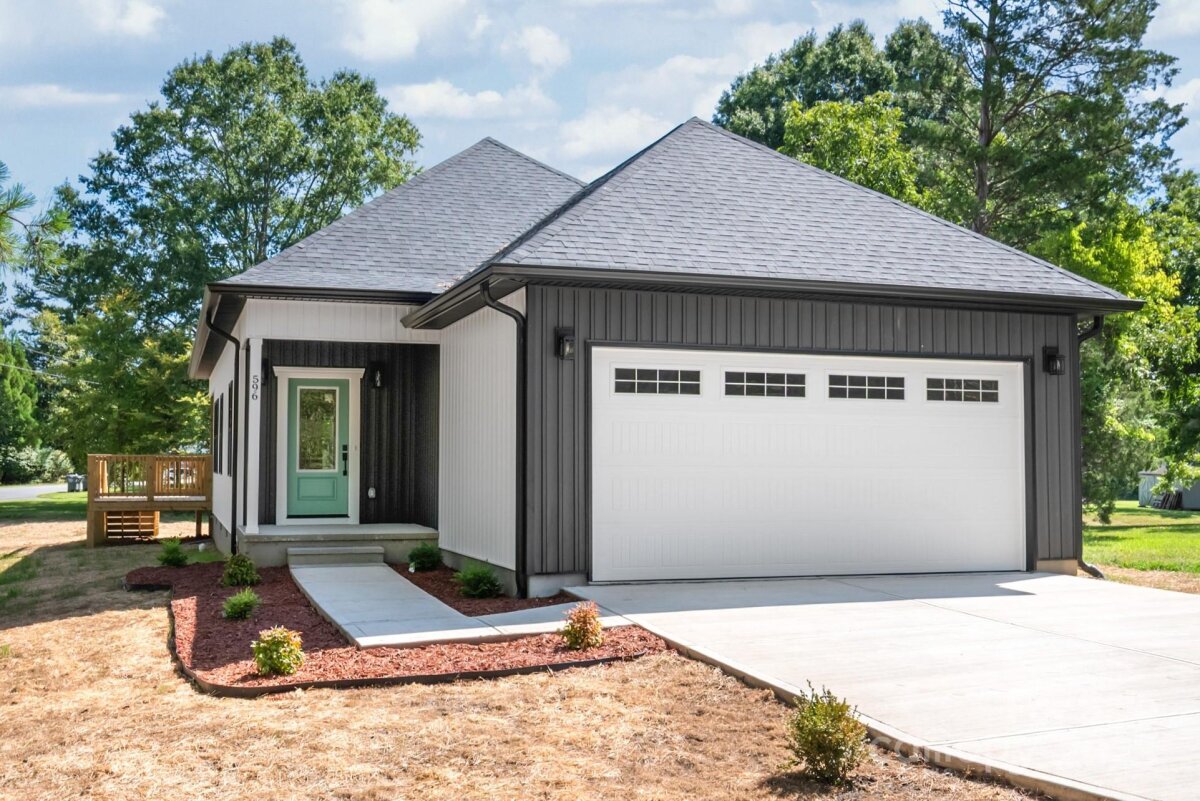 596 Goldmoor Drive, Concord, NC 28025, MLS # 4291990