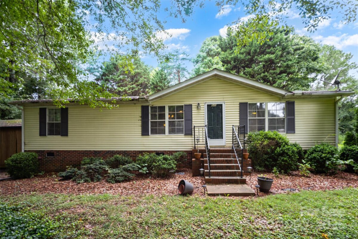 643 Lowland Dairy Road, Mount Holly, NC 28120, MLS # 4292081