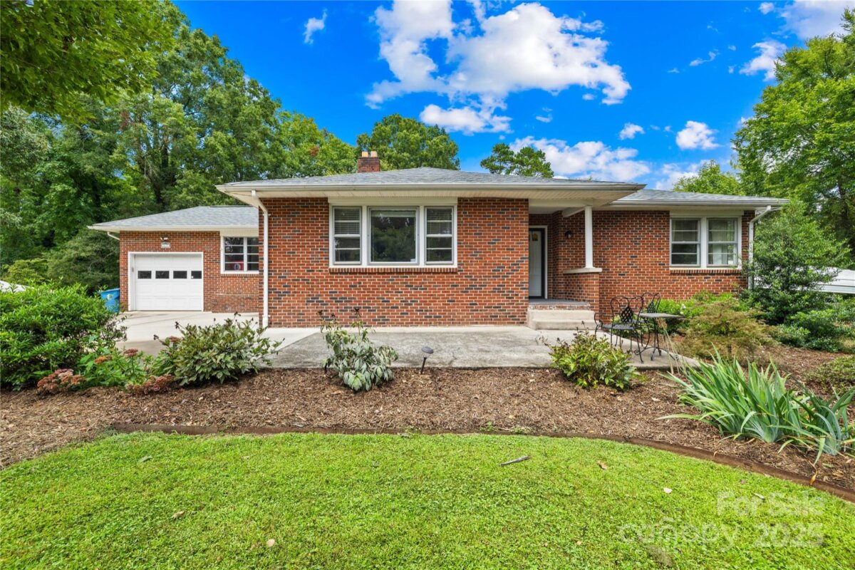 207 2nd Avenue, Catawba, NC 28609, MLS # 4292109