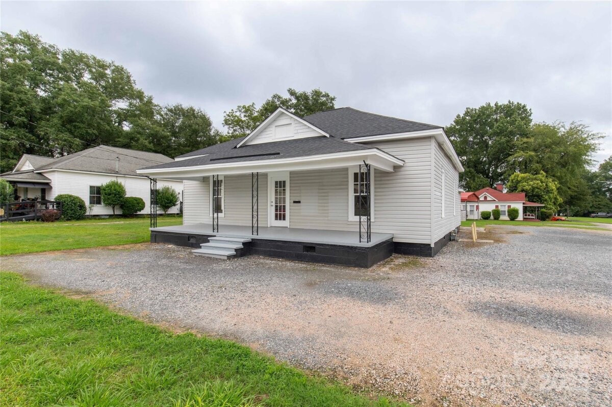 213 S Main Street, Clover, SC 29710, MLS # 4292137
