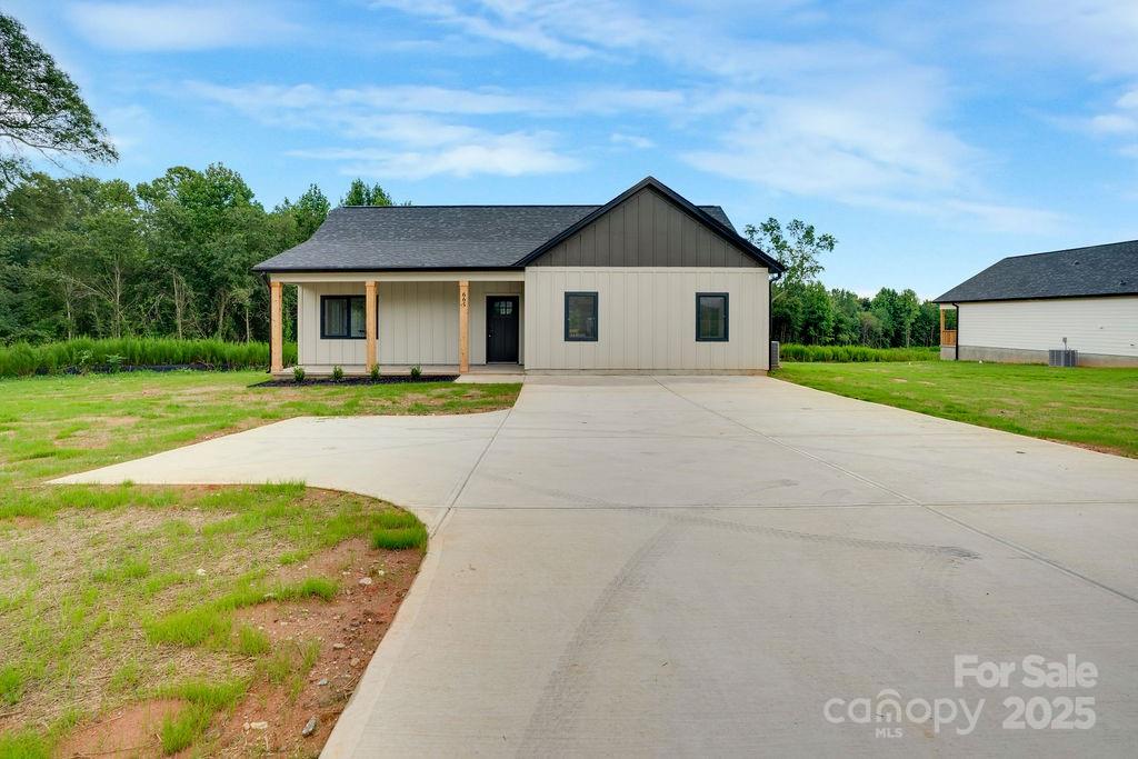 665 S Grove Street, Lincolnton, NC 28092, MLS # 4292228
