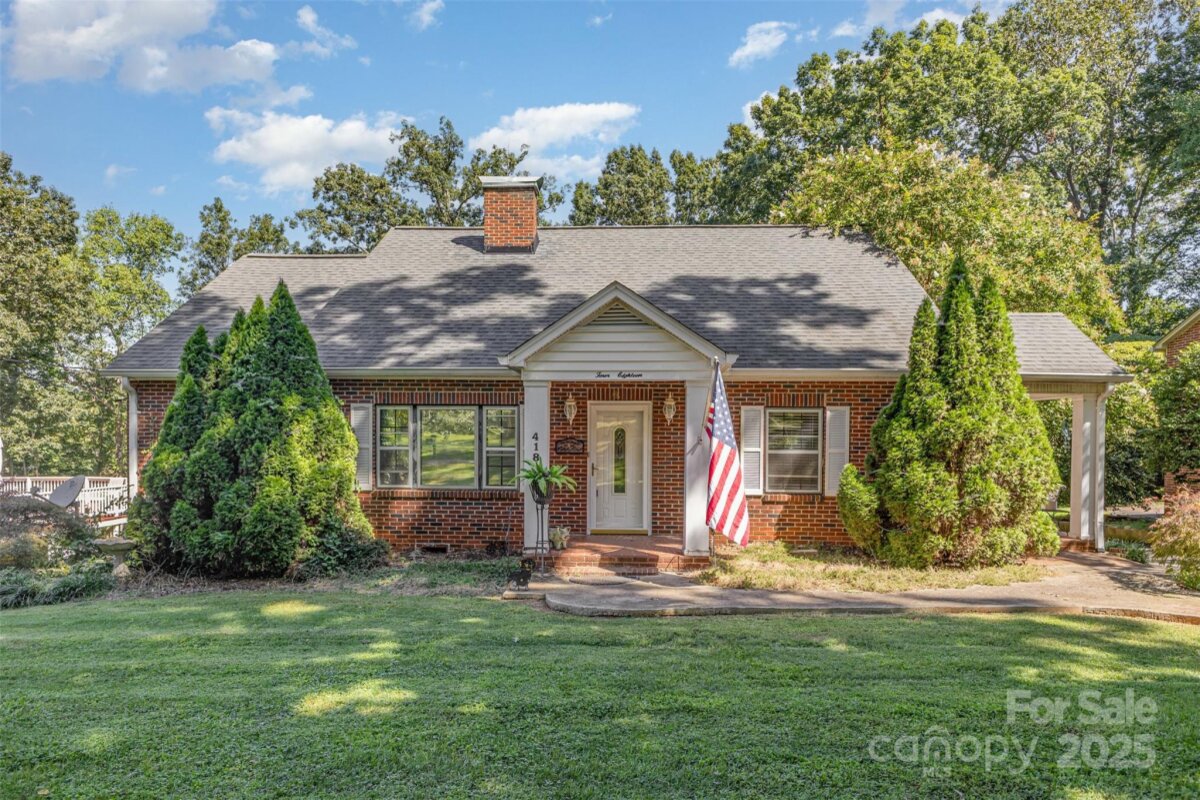 418 W 9th Street, Newton, NC 28658, MLS # 4292233