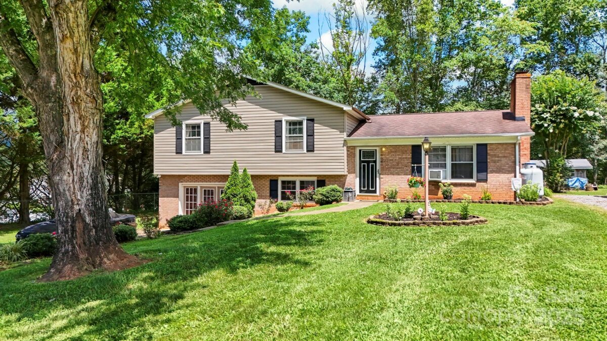 3005 Mac Drive, Hudson, NC 28638, MLS # 4292482