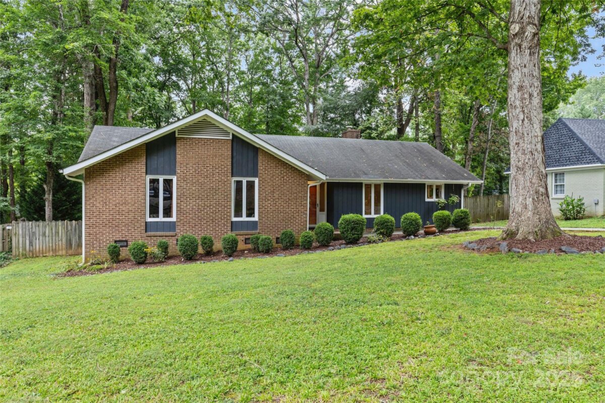 1001 Pinafore Drive, Charlotte, NC 28212, MLS # 4292615