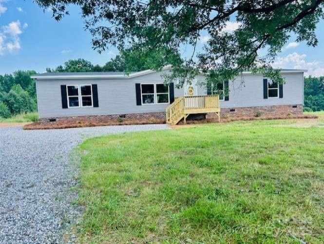 6015 Bridges Street, Catawba, NC 28609, MLS # 4292934