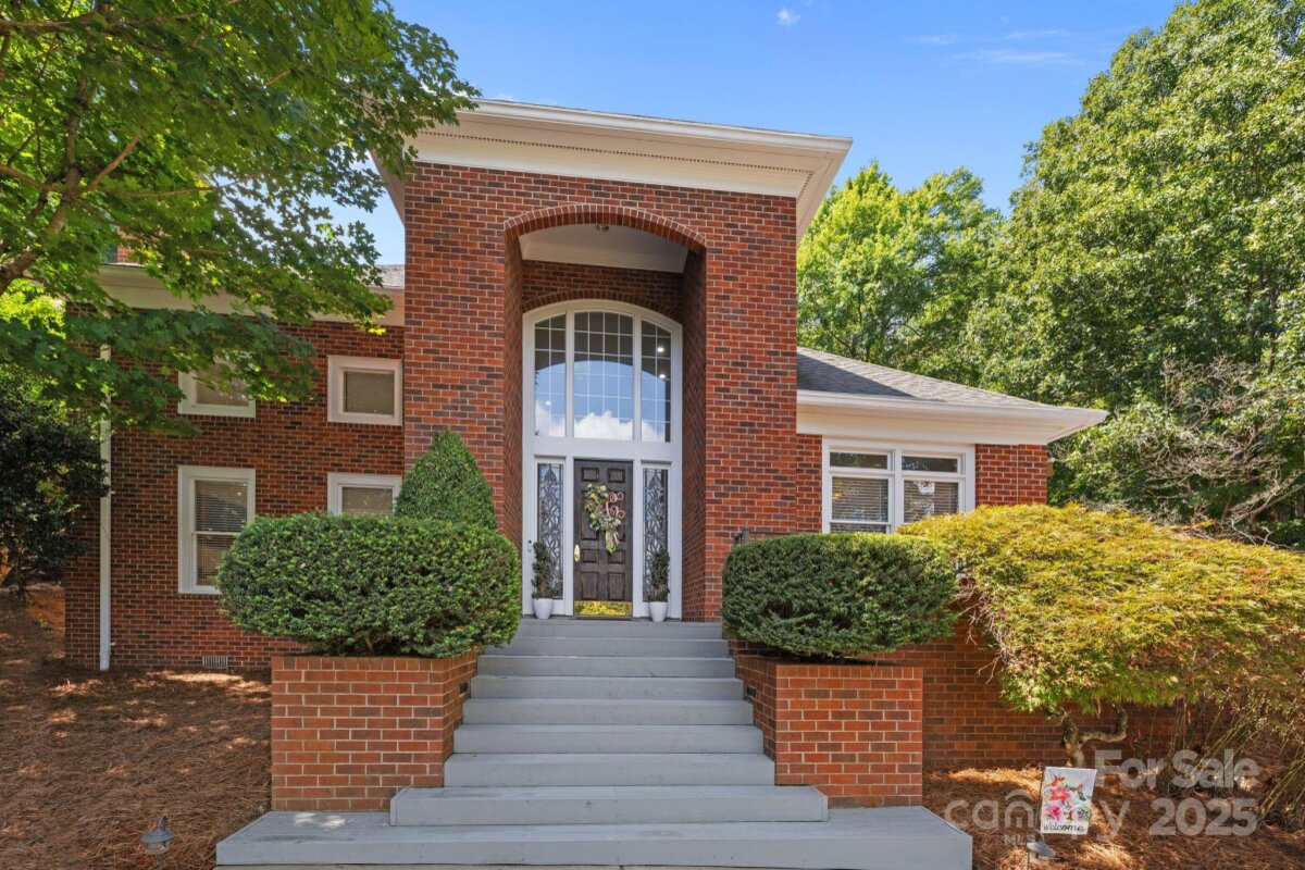 403 Maymont Drive, Cramerton, NC 28032, MLS # 4292939