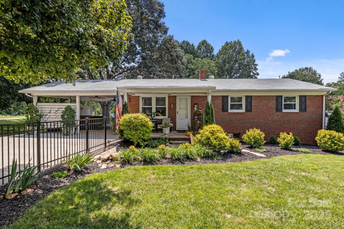 103 Fairdale Road, Statesville, NC 28625, MLS # 4293003