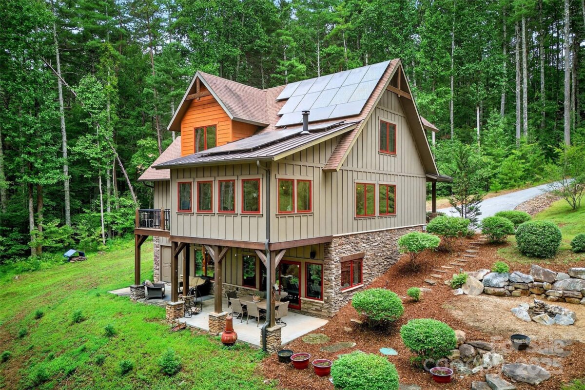 186 Fish Camp Drive, Nebo, NC 28761, MLS # 4293027