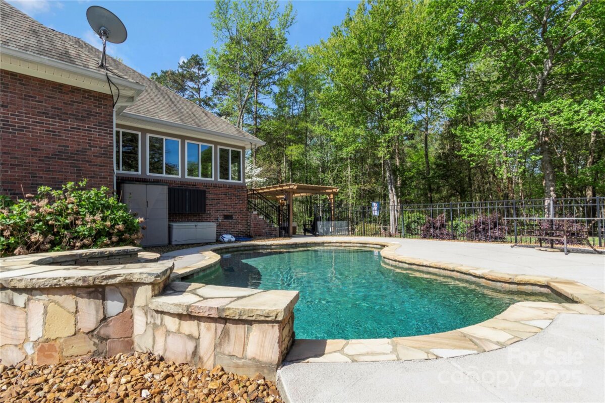1427 Doe Ridge Lane, Fort Mill, SC 29715, MLS # 4293414