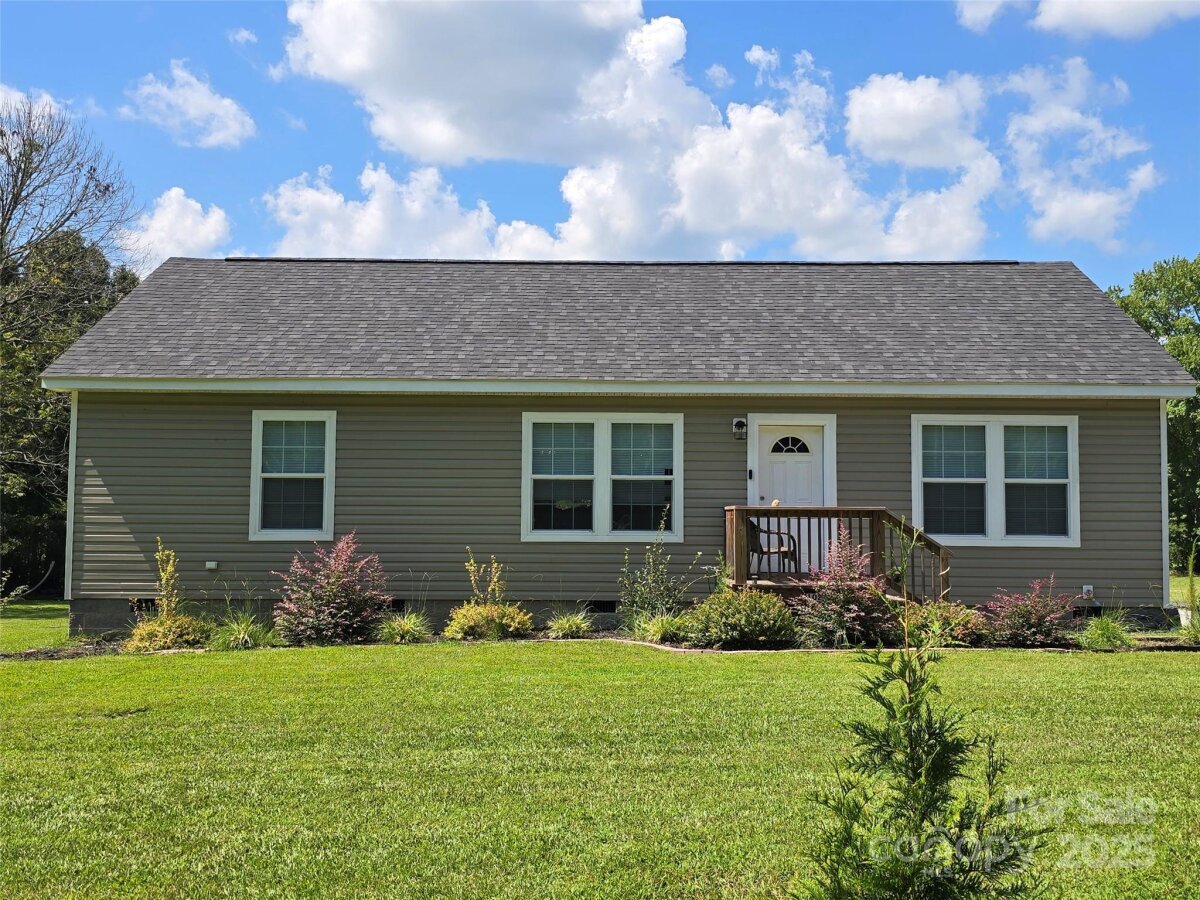 1021 N Main Street, Troy, NC 27371, MLS # 4293425