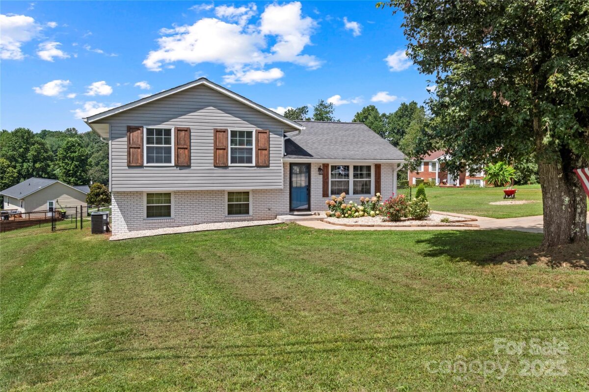 274 Dixie Hill Road, North Wilkesboro, NC 28659, MLS # 4293719