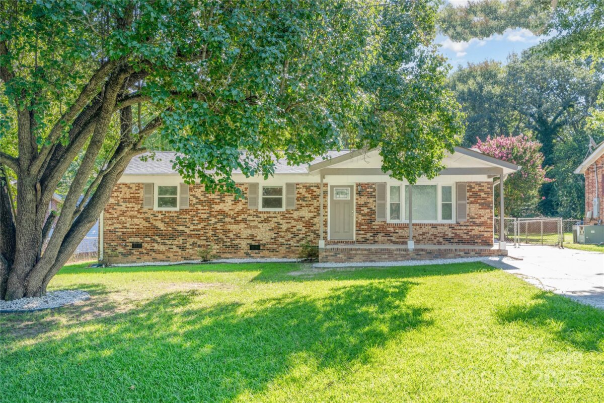 2506 Lyon Street, Gastonia, NC 28052, MLS # 4293856