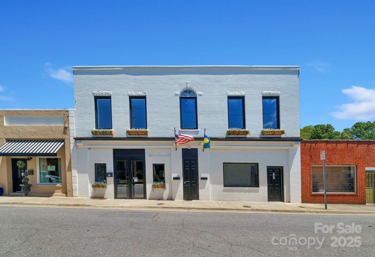 205 S Academy Street, Lincolnton, NC 28092, MLS # 4294079