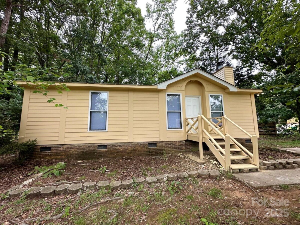 8131 Strawberry Point Drive, Charlotte, NC 28215, MLS # 4294331