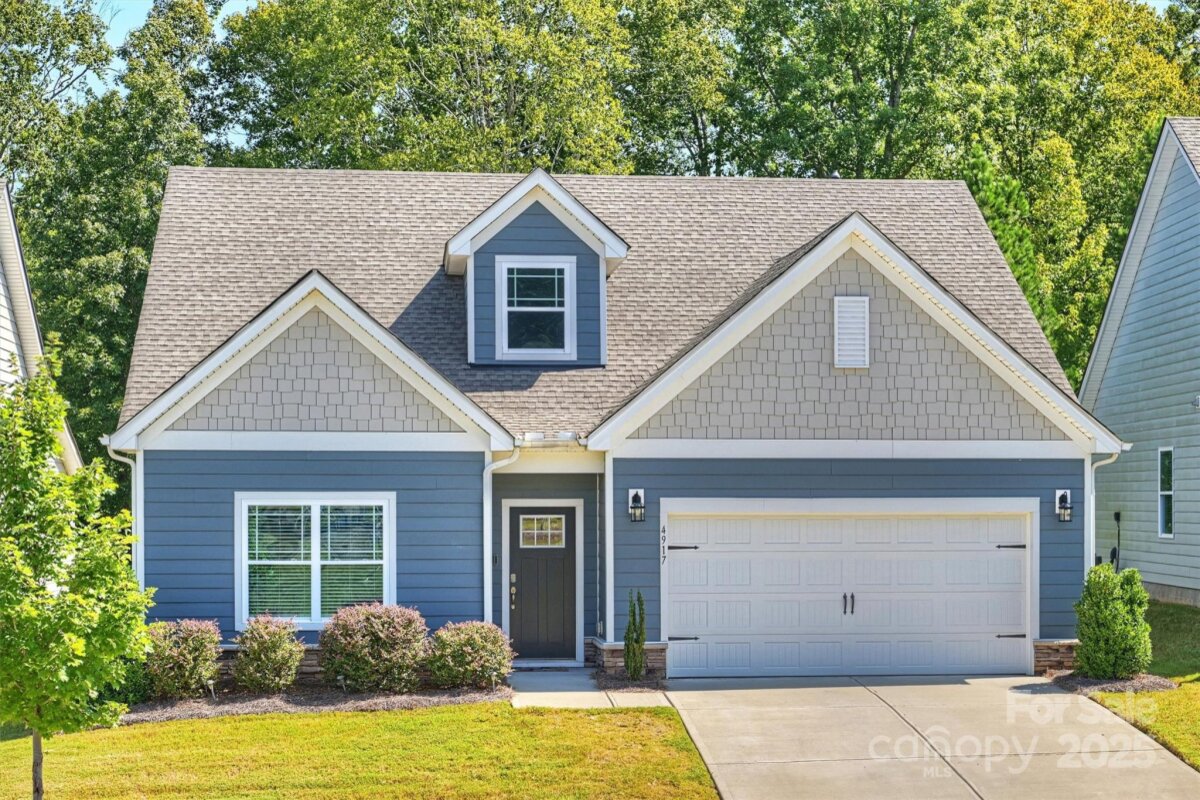 4917 Helmsworth Drive, Waxhaw, NC 28173, MLS # 4295216