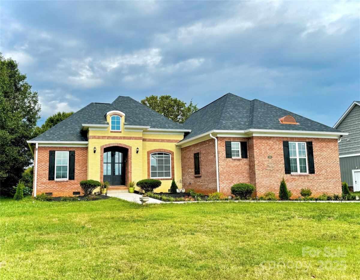 101 Long Meadows Drive, Kings Mountain, NC 28086, MLS # 4295437