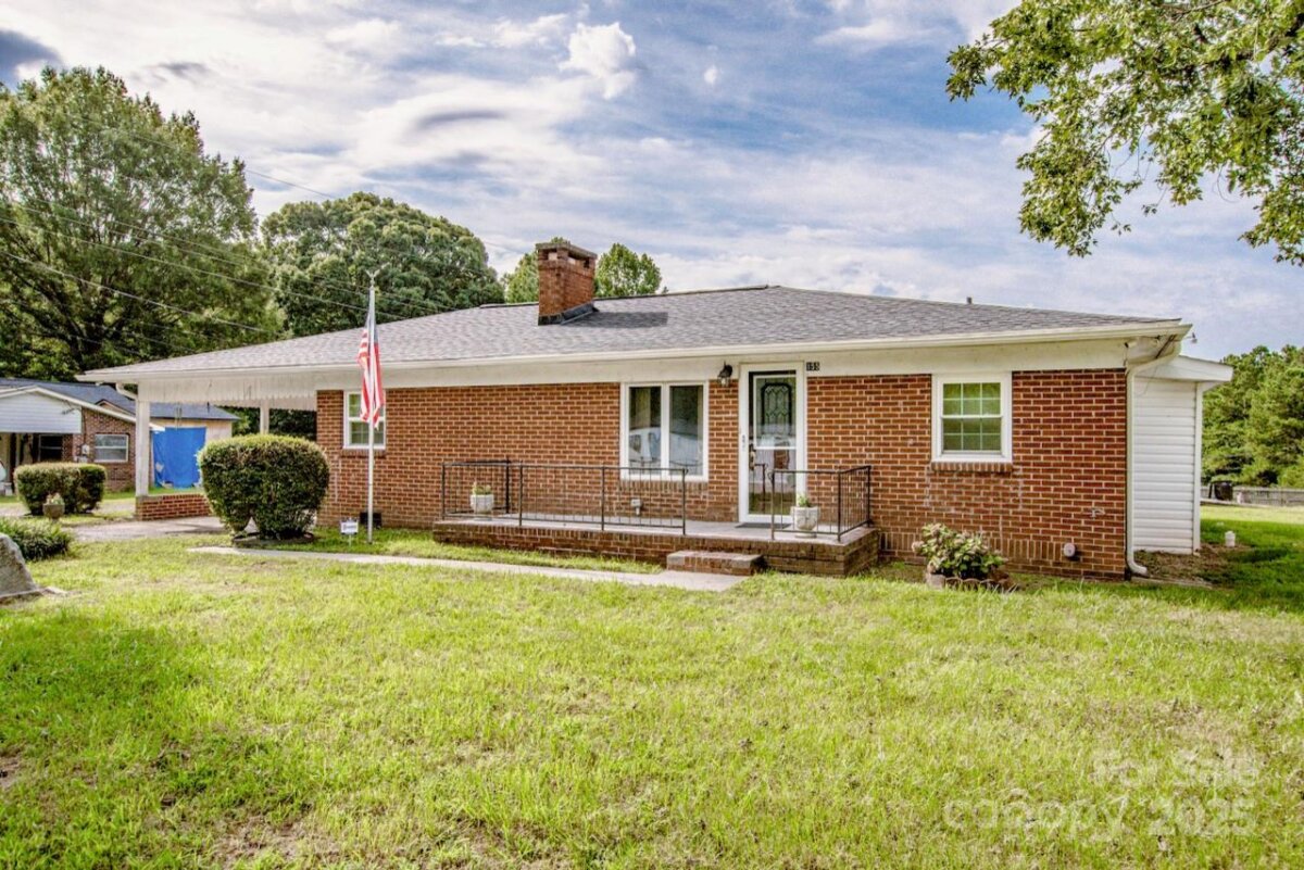 155 Parkertown Road, Mooresville, NC 28115, MLS # 4295452