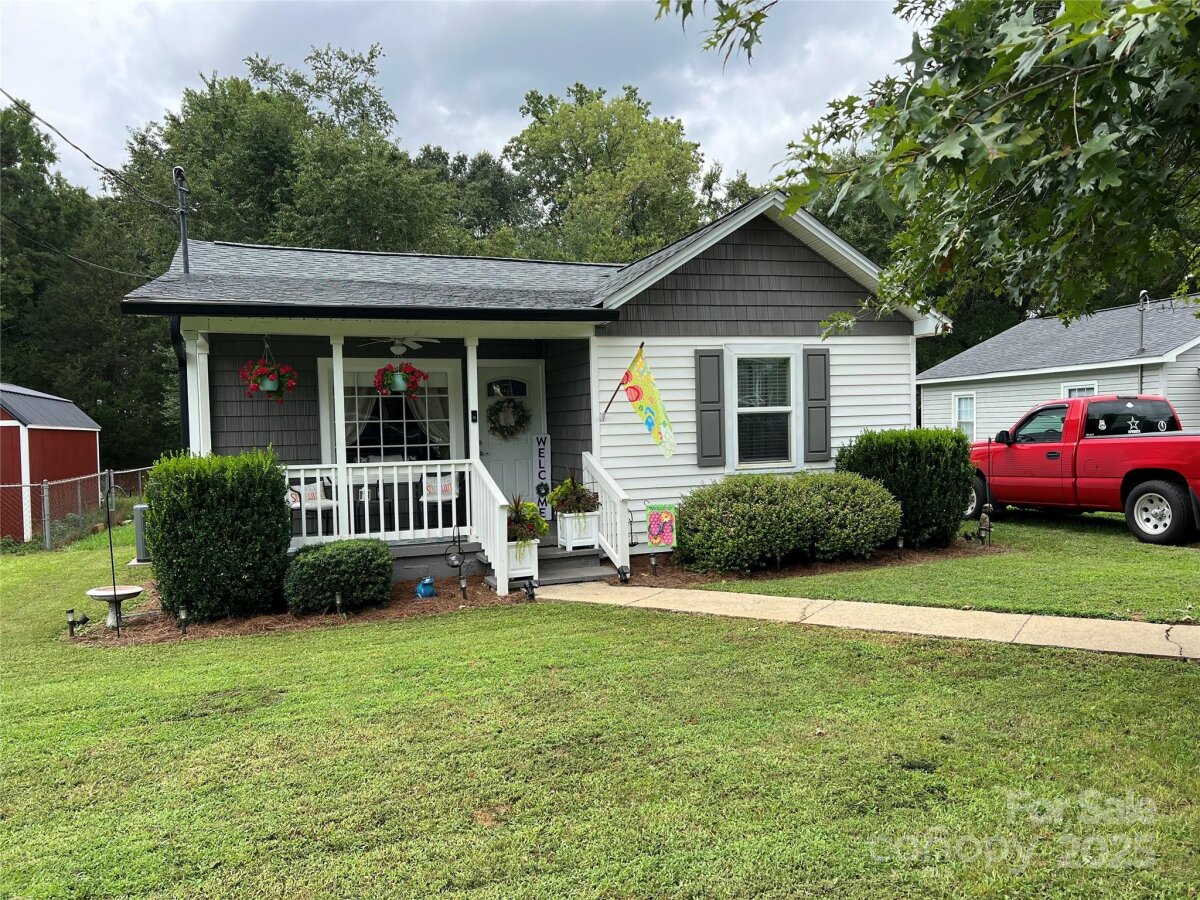 1045 Hoover Avenue, Mount Holly, NC 28120, MLS # 4295611