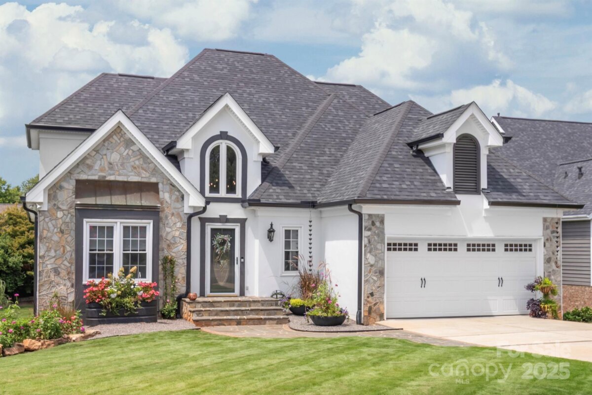 421 Cranborne Chase Drive, Fort Mill, SC 29708, MLS # 4295620