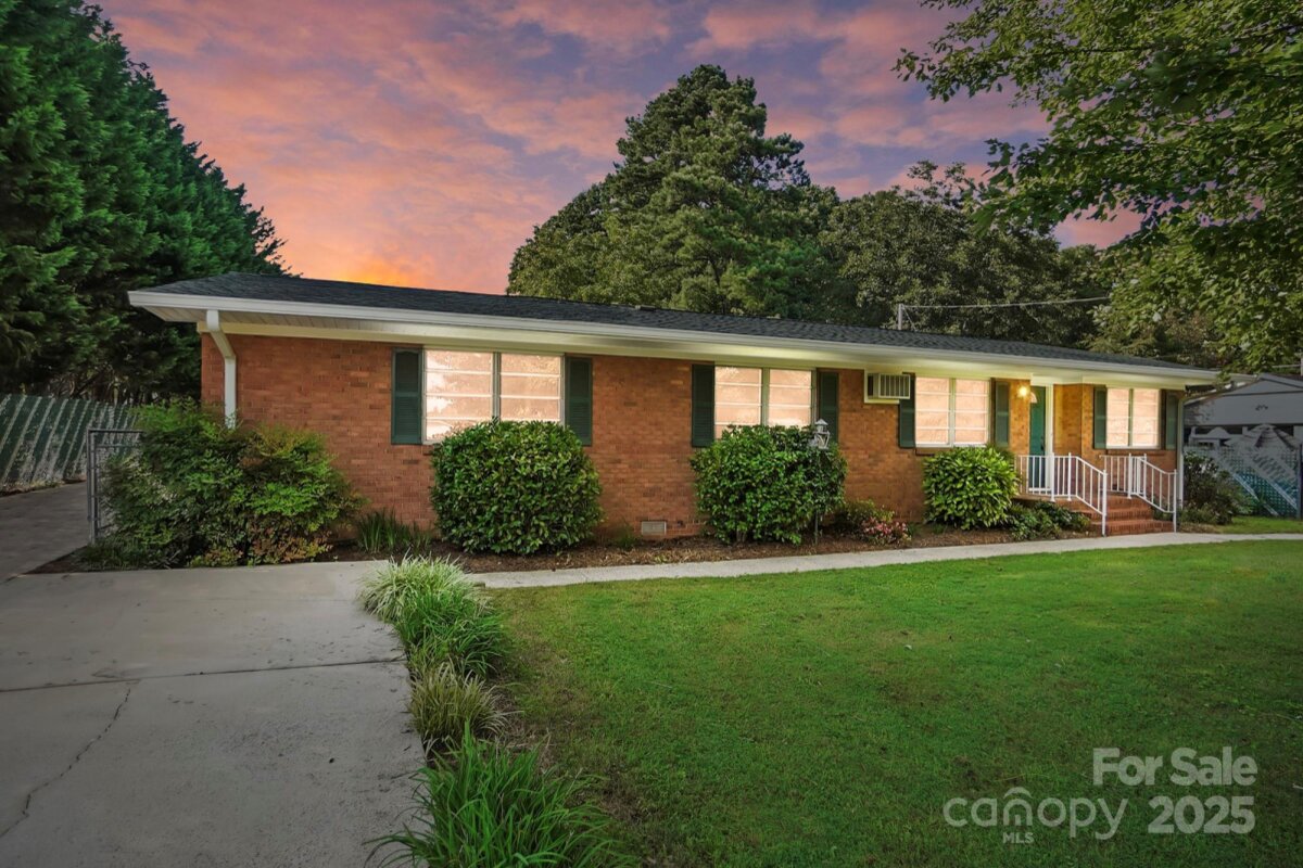 3301 Dan Hood Road, Matthews, NC 28105, MLS # 4295723
