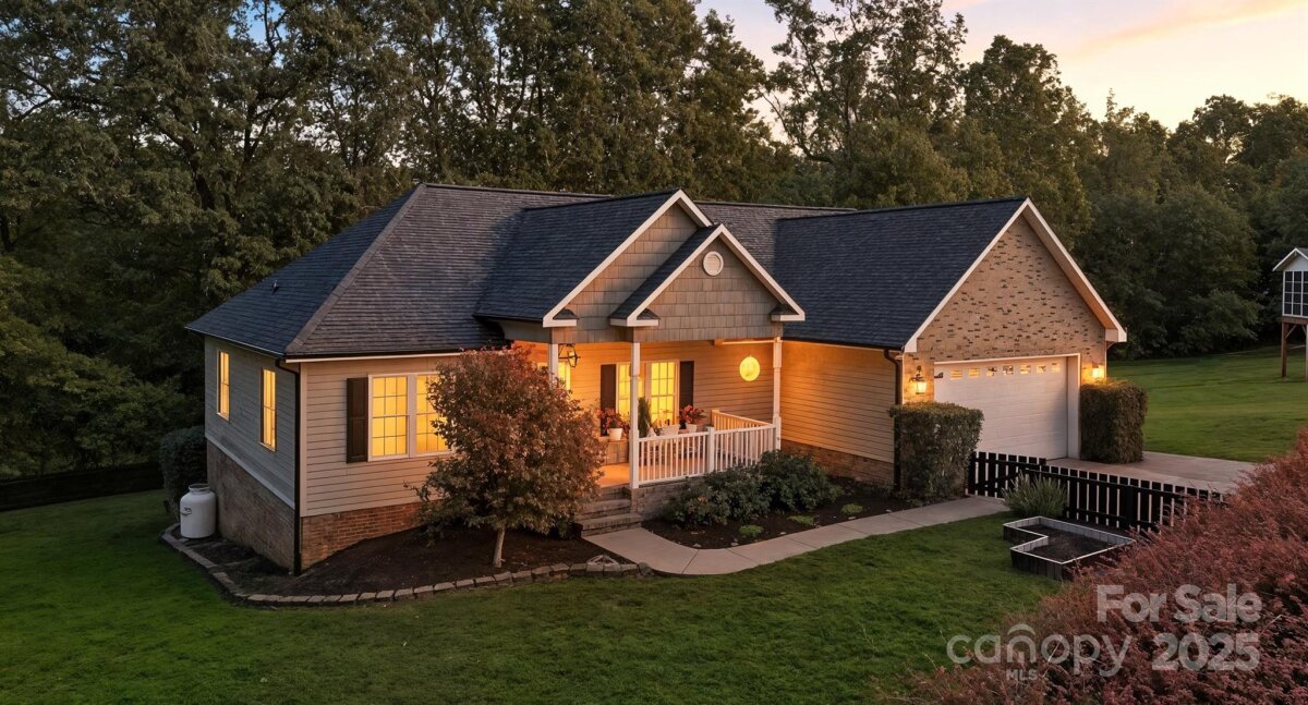 2532 Whistler Court, Newton, NC 28658, MLS # 4296157