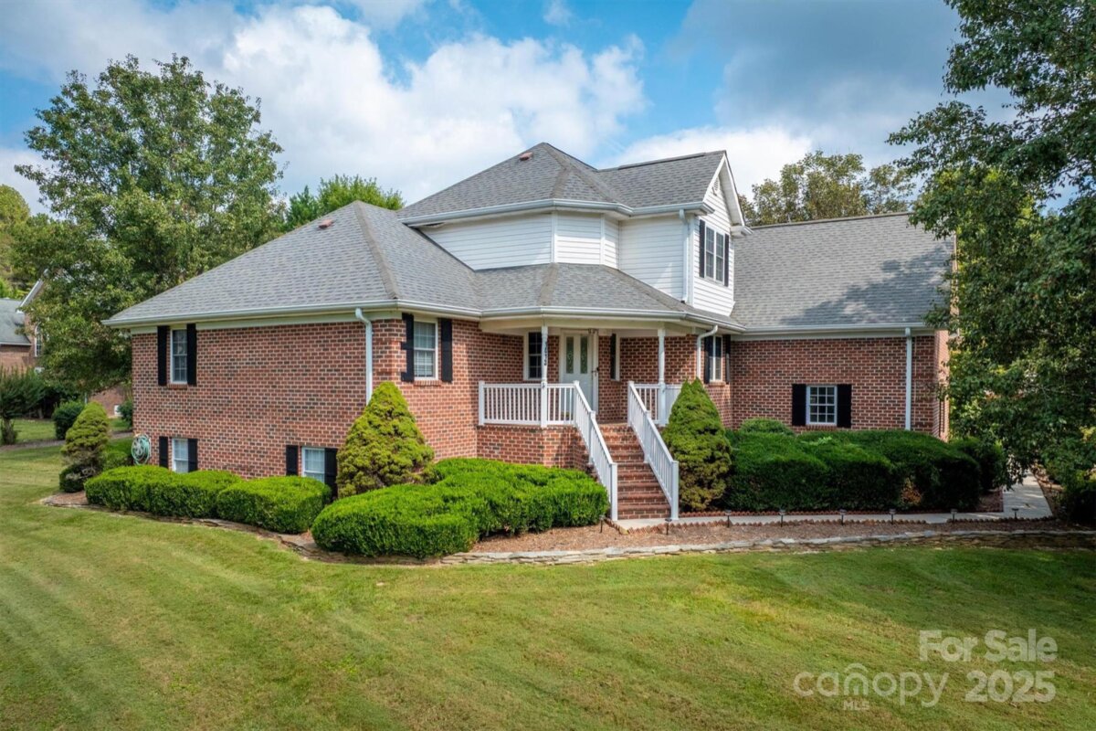 1013 Turnberry Street, Lenoir, NC 28645, MLS # 4296226