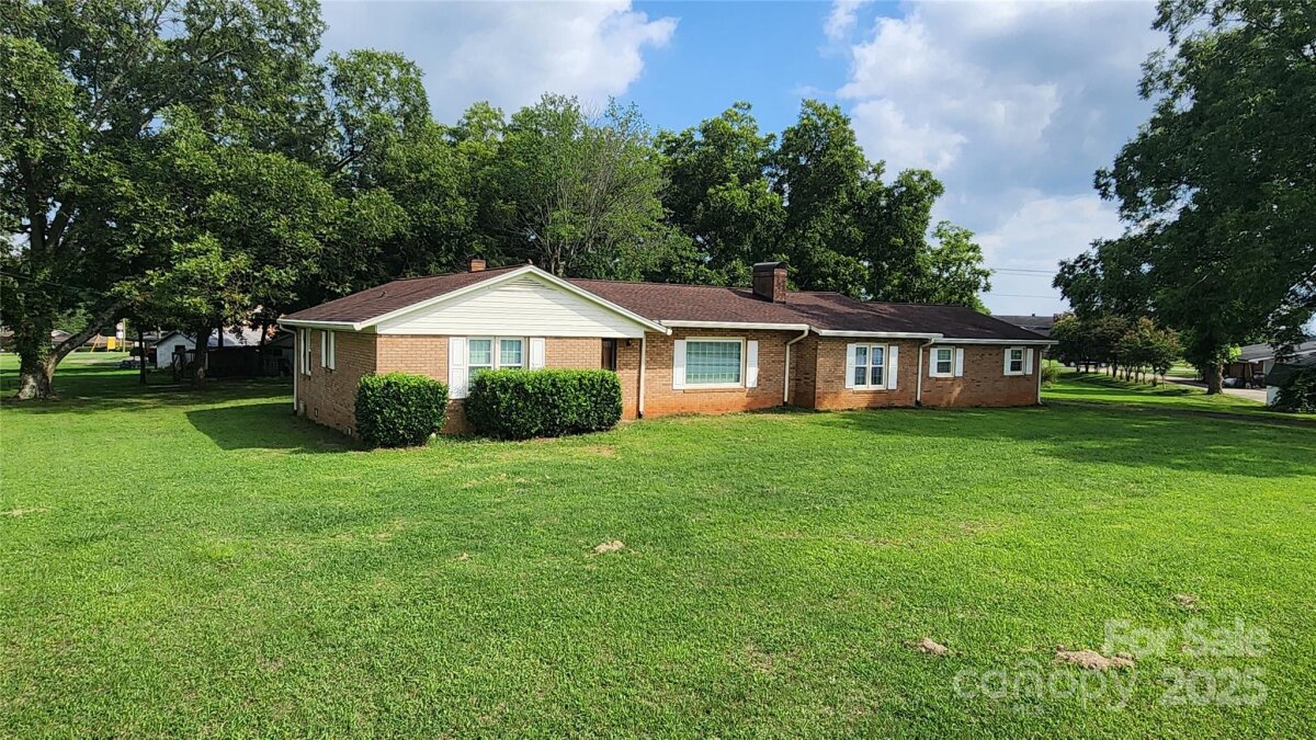 5826 St Peters Church Road, Conover, NC 28613, MLS # 4296331