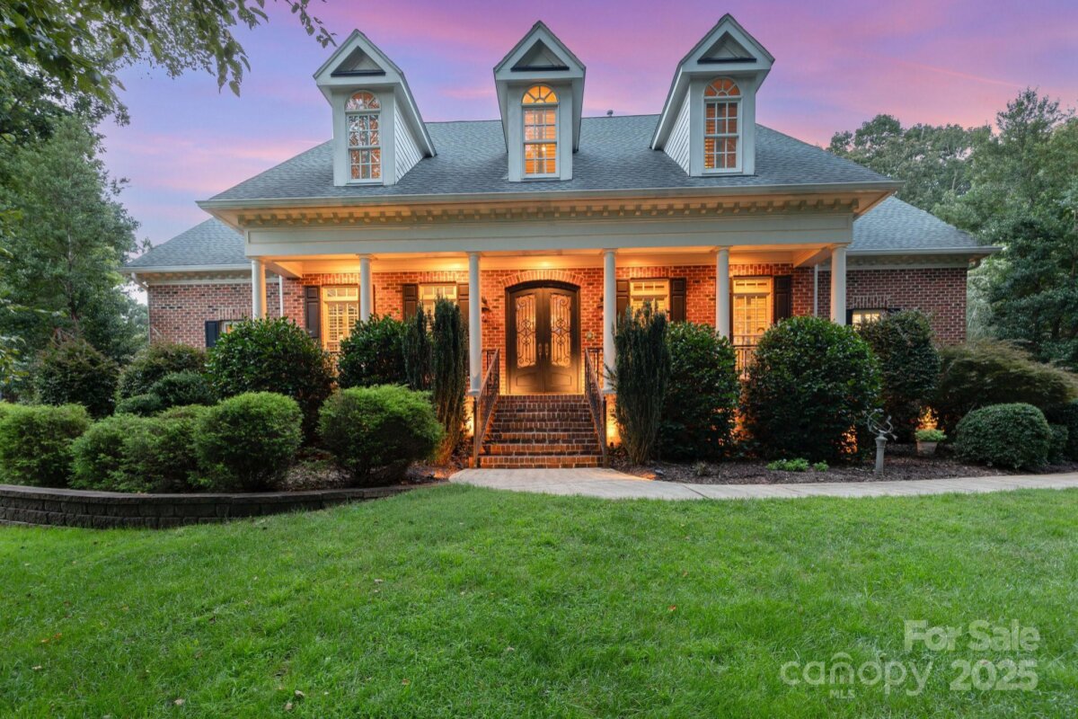 6045 Oxfordshire Road, Waxhaw, NC 28173, MLS # 4296454
