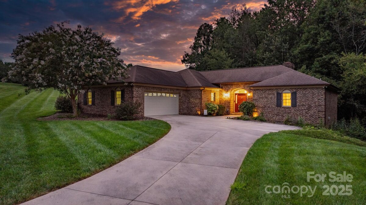 2705 Lyle Court, Conover, NC 28613, MLS # 4296481