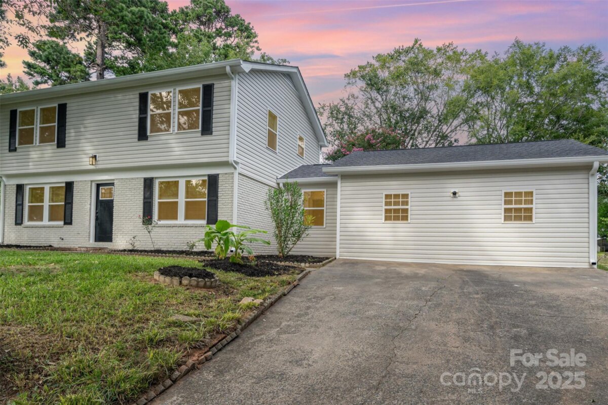 5813 Allenstown Drive, Charlotte, NC 28215, MLS # 4296569