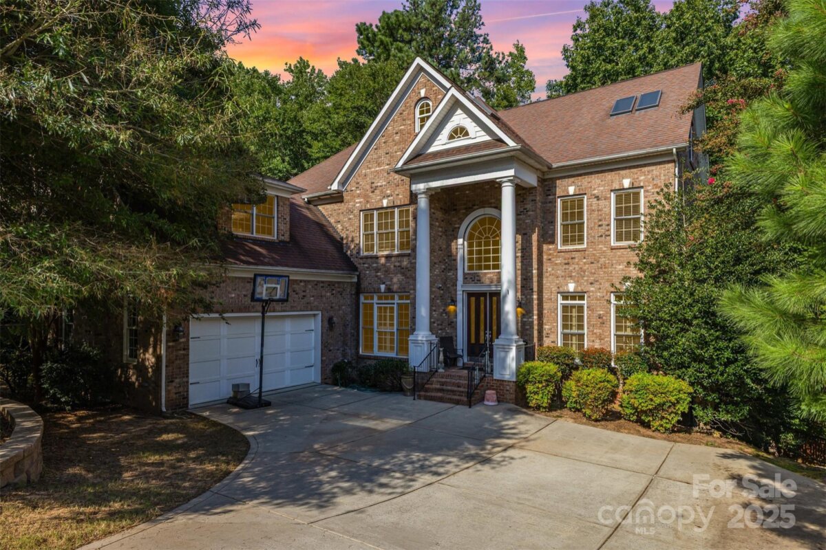 16614 Ruby Hill Place, Charlotte, NC 28278, MLS # 4296624