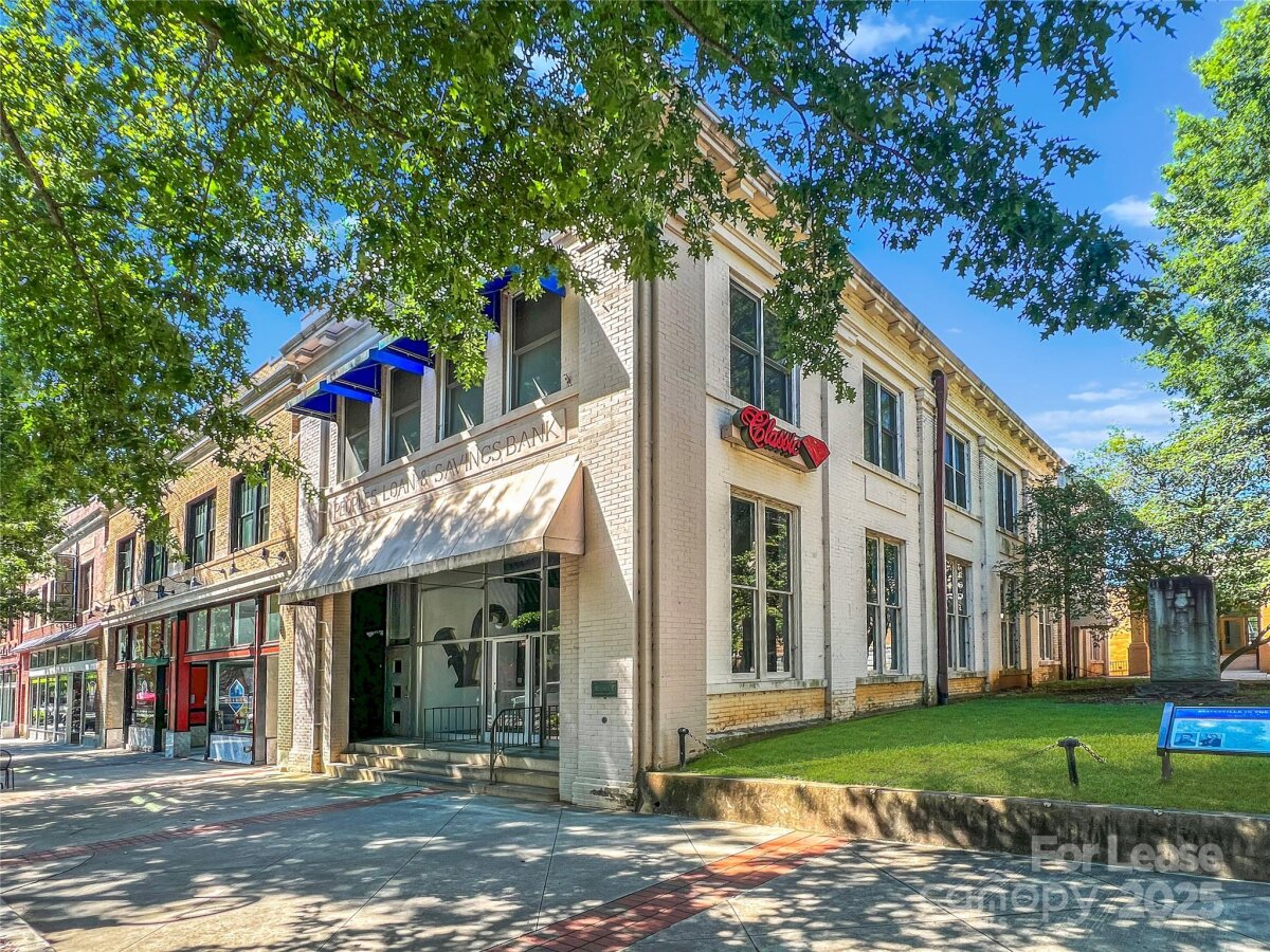 210 S Center Street, Statesville, NC 28677, MLS # 4296845