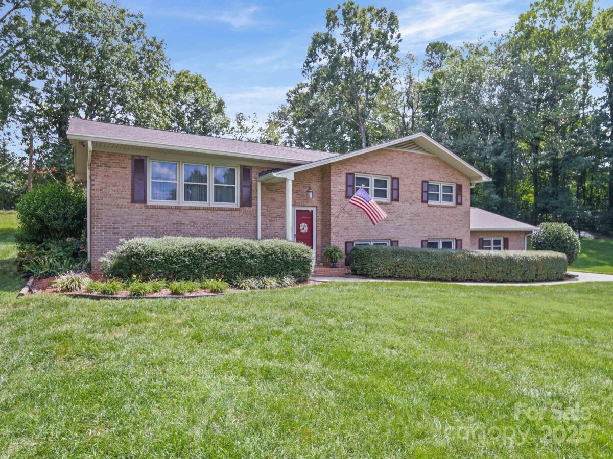 606 Brookgreen Drive, Dallas, NC 28034, MLS # 4296977