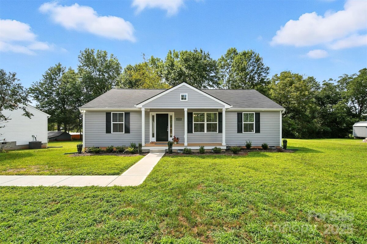 3321 15th Avenue, Hickory, NC 28602, MLS # 4297076