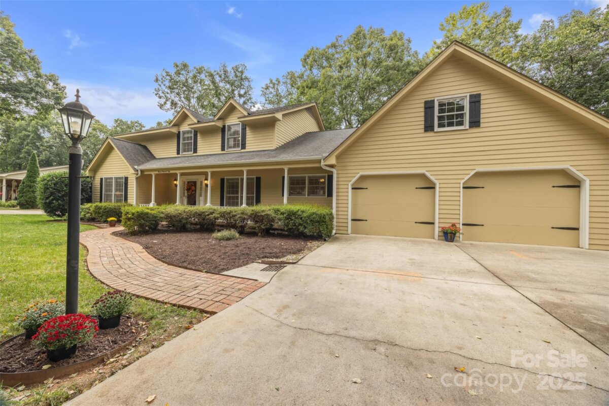 1150 18th Avenue, Hickory, NC 28601, MLS # 4297096