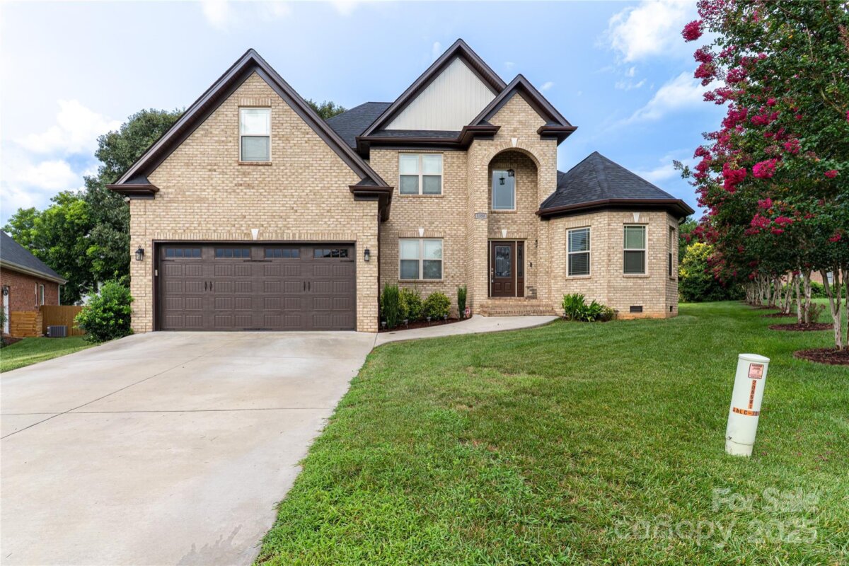 1358 37th Avenue Place, Hickory, NC 28601, MLS # 4297206