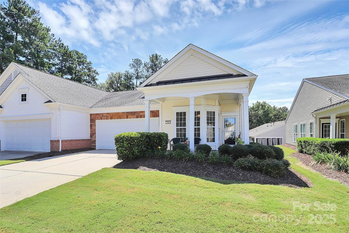 photo of home for sale at 2005 White Cedar Lane Unit 1501