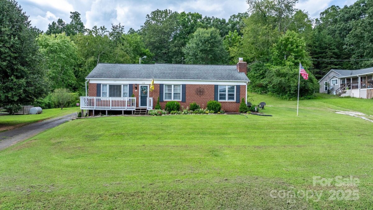 1238 Oaklawn Street, Lenoir, NC 28645, MLS # 4297456