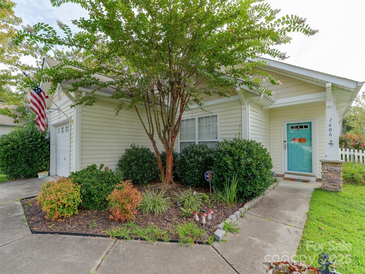 1606 Bitter Creek Drive, Charlotte, NC 28214, MLS # 4297567