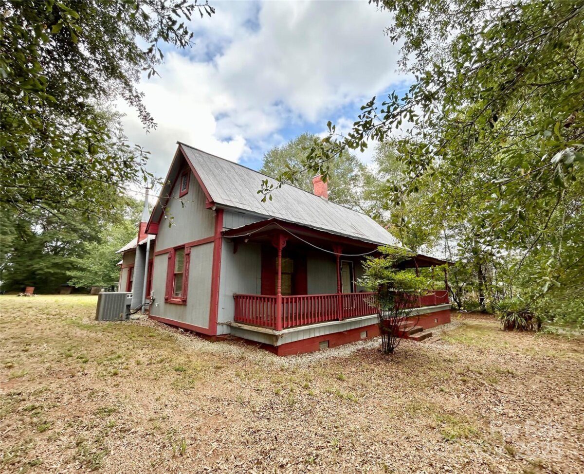 345 S Pea Ridge Road, Mooresboro, NC 28114, MLS # 4297795