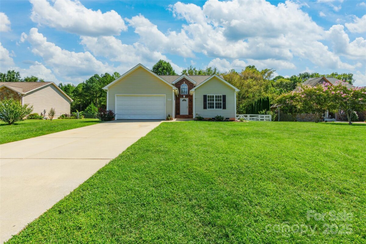 235 Kendra Drive, Mooresville, NC 28117, MLS # 4298184