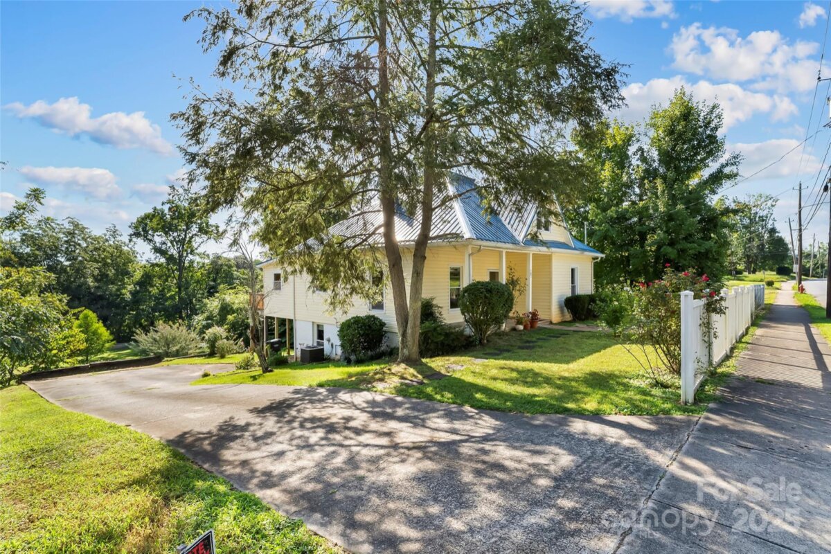 107 Burkemont Avenue, Morganton, NC 28655, MLS # 4298543