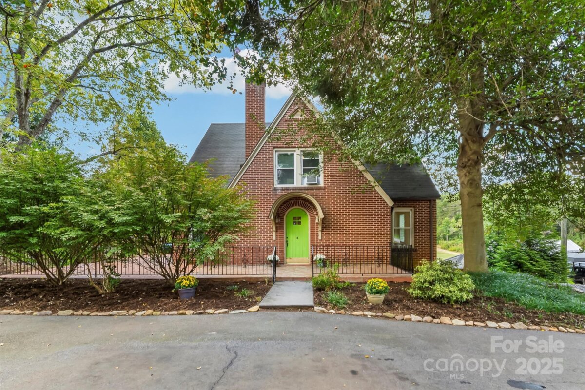 1205 E Union Street, Morganton, NC 28655, MLS # 4298581